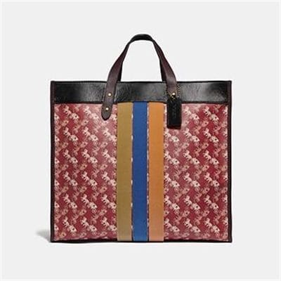 Fashion 4 - FIELD TOTE 40 WITH HORSE AND CARRIAGE PRINT AND VARSITY STRIPE