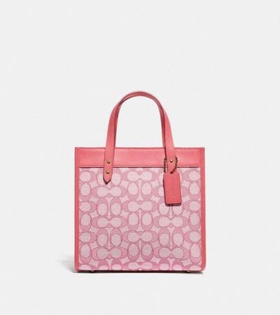 Fashion 4 - Field Tote 22 In Signature Jacquard