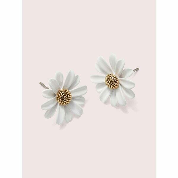 Fashion 4 - Into The Bloom Studs