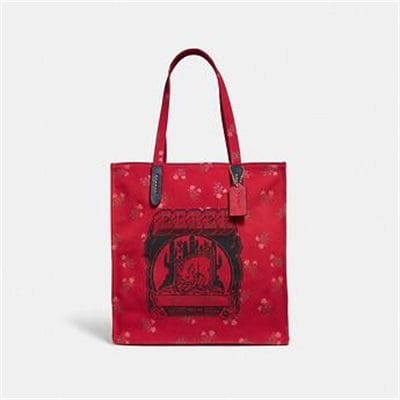 Fashion 4 - LUNAR NEW YEAR TOTE WITH PIG MOTIF