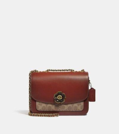 Fashion 4 - Madison Shoulder Bag In Signature Canvas