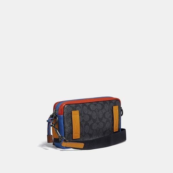 Fashion 4 - Pacer Slim Pouch In Signature Canvas
