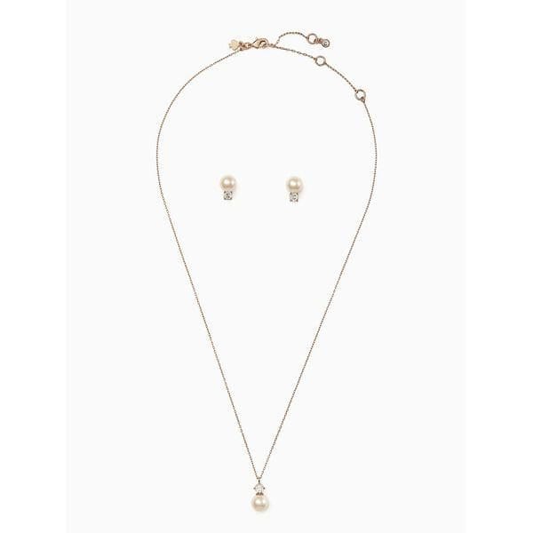 Fashion 4 - Pearls Of Wisdom Stud And Pendant Set