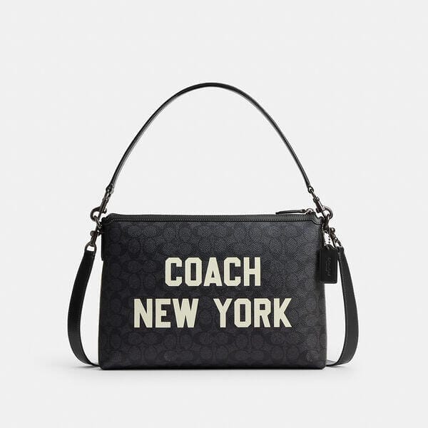 Fashion 4 - Relay Pouch In Signature Canvas With Coach Graphic