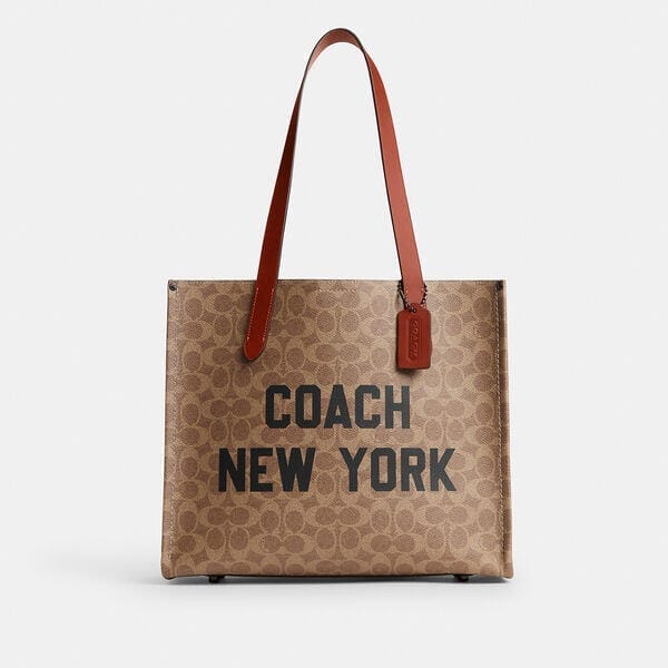 Fashion 4 - Relay Tote Bag 34 In Signature Canvas With Coach Graphic