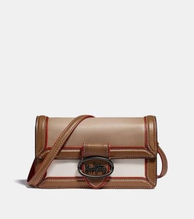 Fashion 4 - Riley Convertible Belt Bag
