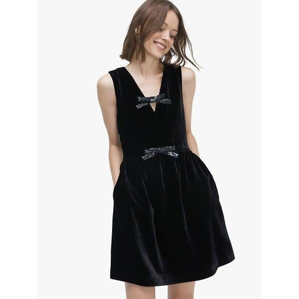 Fashion 4 - Sequin-bow Velvet Dress