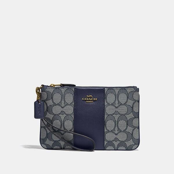 Fashion 4 - Small Wristlet In Signature Jacquard