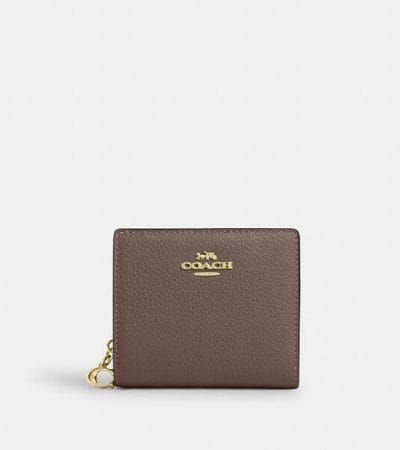 Fashion 4 - Snap Wallet