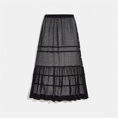 Fashion 4 - Tiered Skirt With Snaps