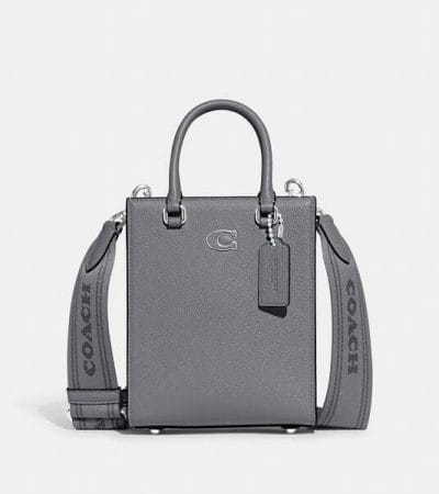 Fashion 4 - Tote 16 With Signature Canvas