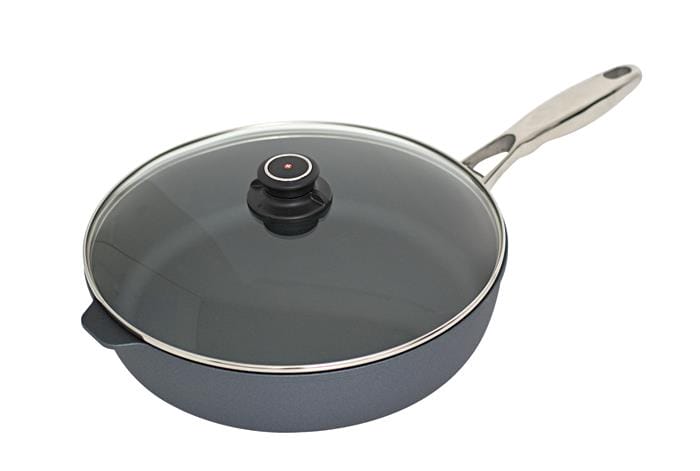OJAM Online Shopping - Swiss Diamond XD Induction 32 x 7.5cm Deep Saute Pan with lid 5.5 litre