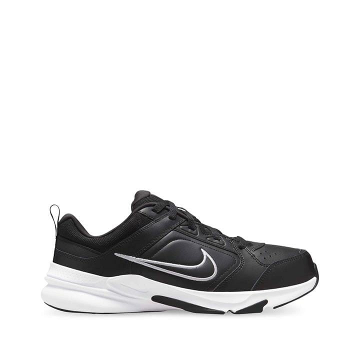 OJAM - Pivot - Nike Defyallday 4E  Size 1 Mens