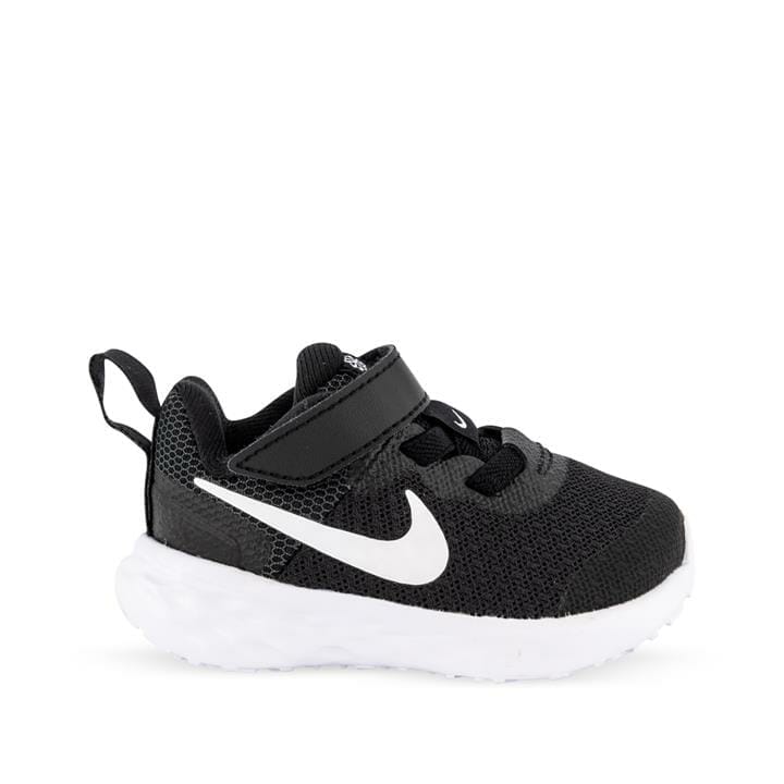 OJAM - Pivot - Nike Revolution 6  Size 2 Unisex