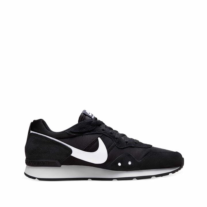 OJAM - Pivot - Nike Venture Runner  Size 6 Mens